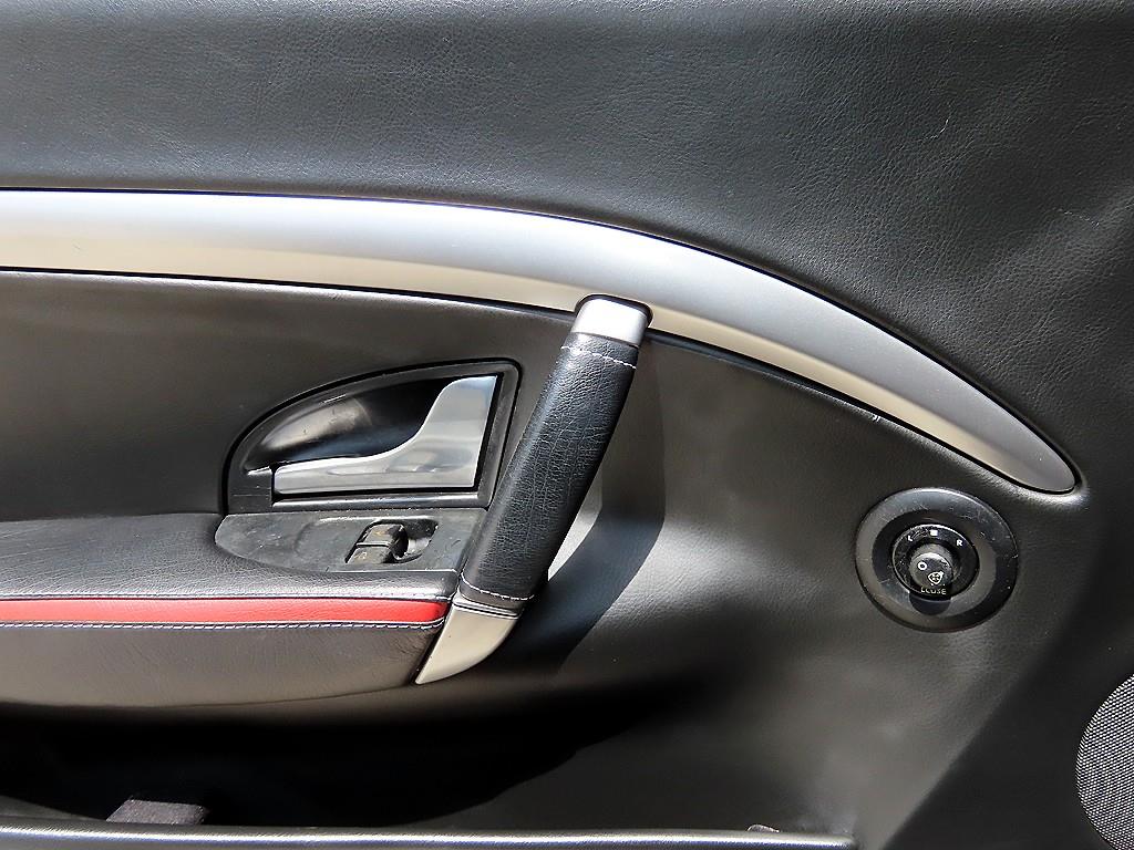 Maserati GranTurismo — photo 11