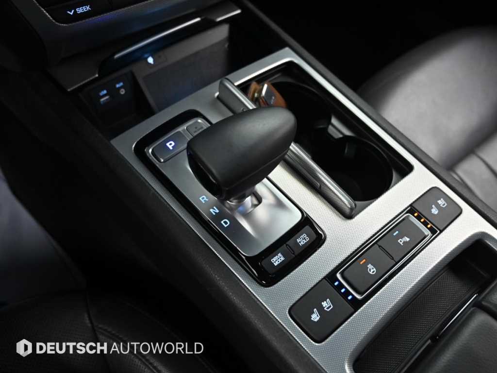 Genesis G80 — photo 09
