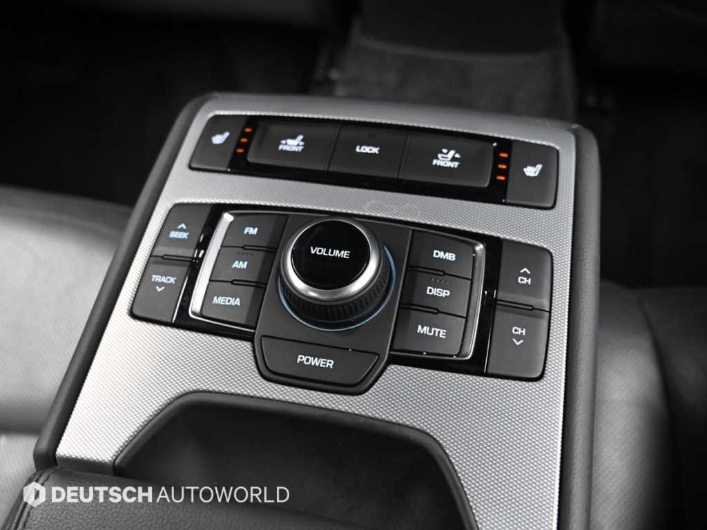 Genesis G80 — photo 16