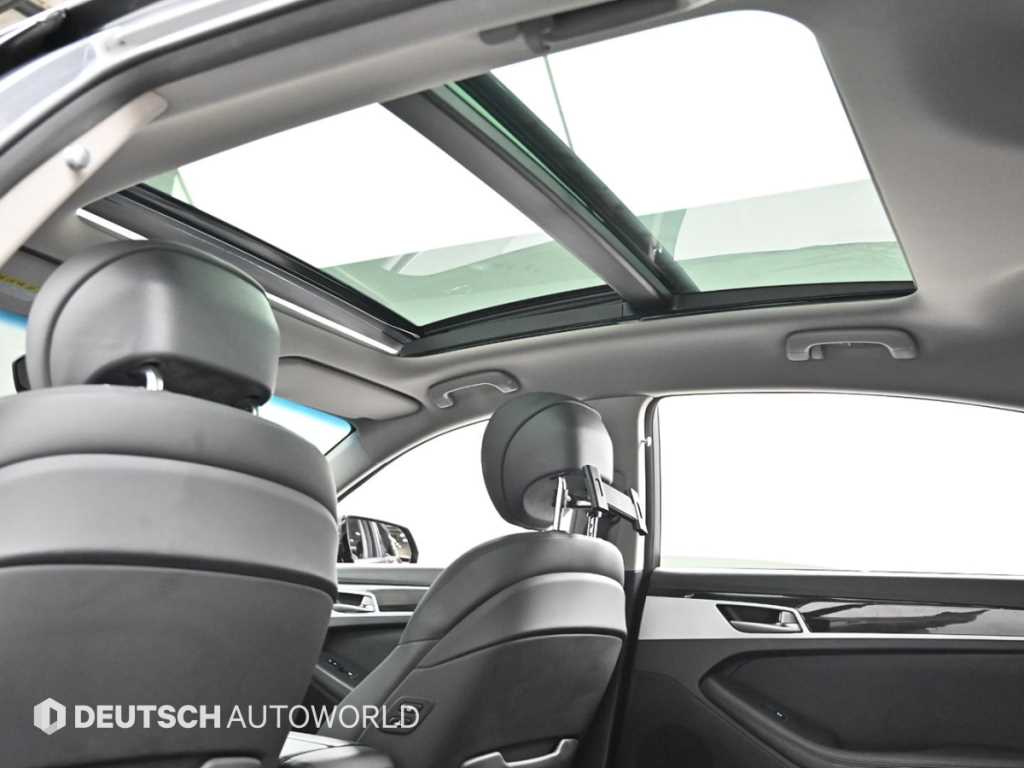 Genesis G80 — photo 18