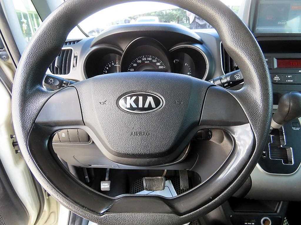 Kia RAY — photo 08
