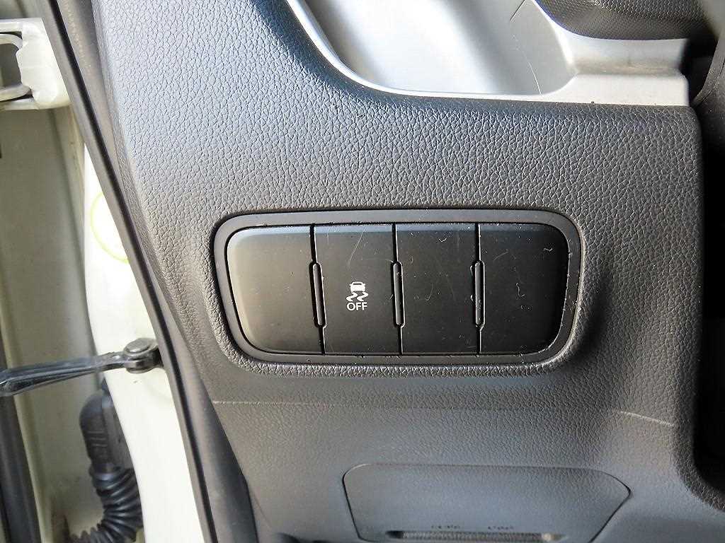 Kia RAY — photo 12