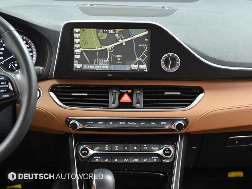 Hyundai Grandeur — photo 14