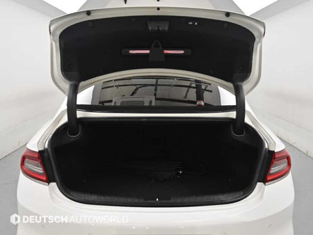 Hyundai Grandeur — photo 19