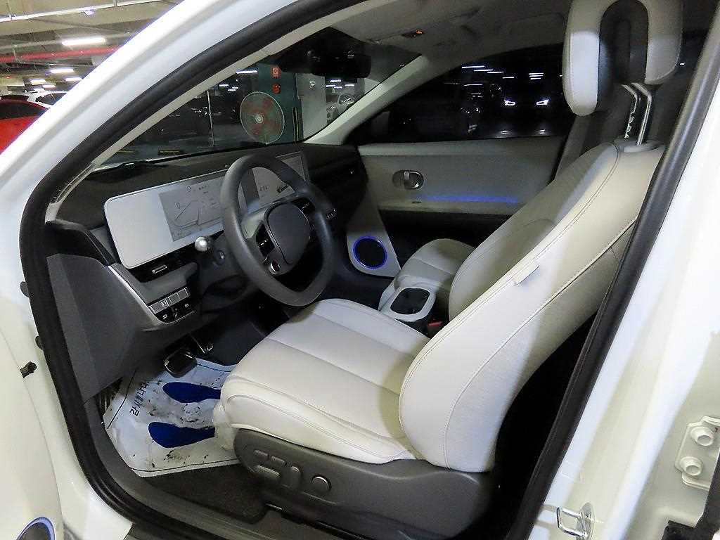 Hyundai Ioniq5 — photo 06
