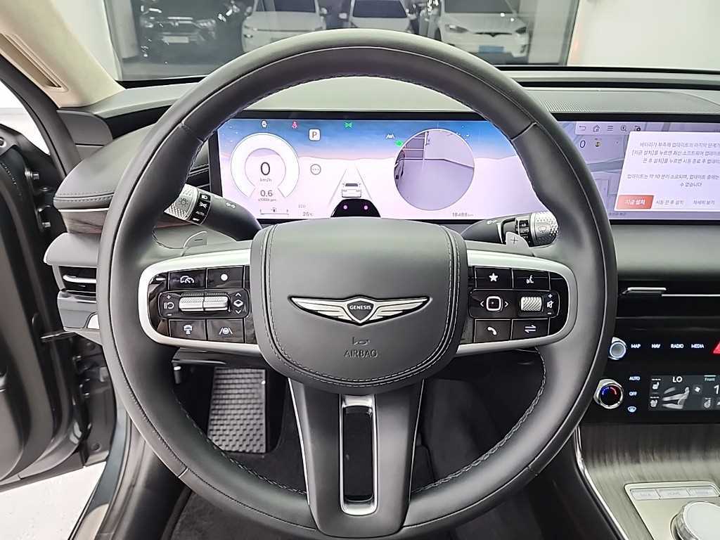 Genesis G80 — photo 09