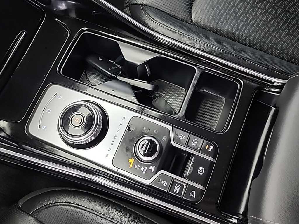 Kia Sorento — photo 08