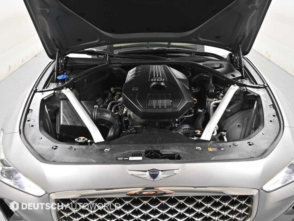 Genesis G70 — photo 07