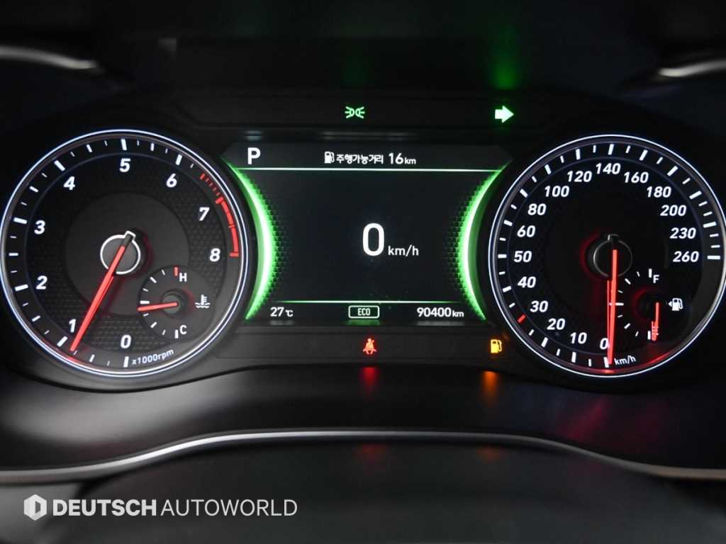 Genesis G70 — photo 08