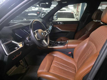 BMW X7 — photo 04