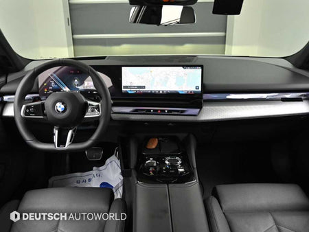 BMW 5-Series — photo 07