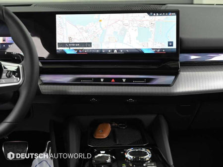 BMW 5-Series — photo 14