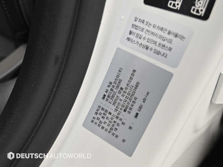 BMW 5-Series — photo 20