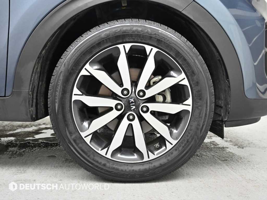 Kia Sportage — photo 05