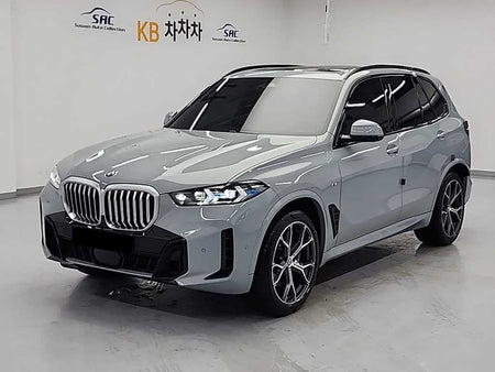 BMW X5 — photo 01