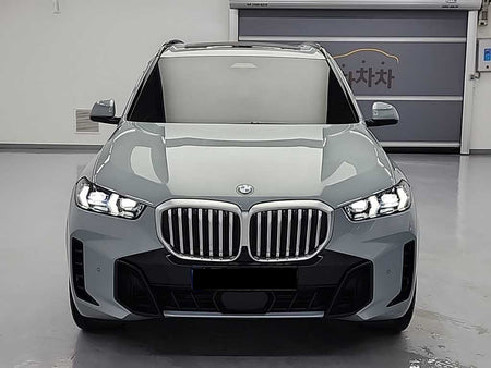 BMW X5 — photo 02