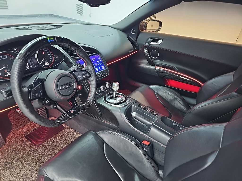 Audi R8 — photo 06