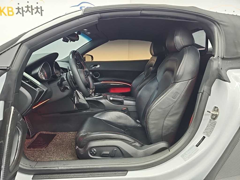 Audi R8 — photo 10