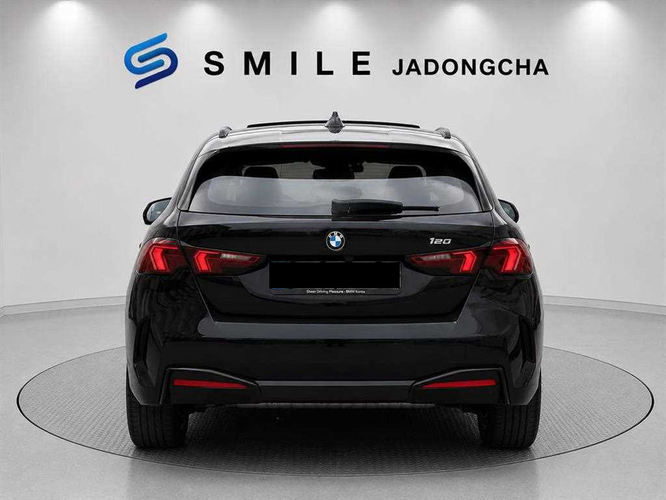 BMW 1-Series — photo 02