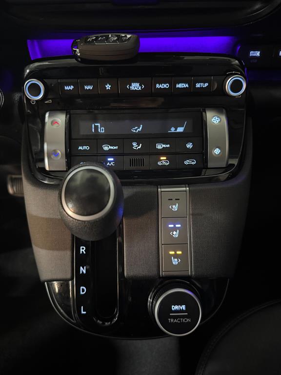 Hyundai Casper — photo 15