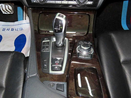 BMW 5-Series — photo 12