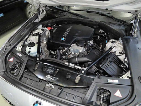 BMW 5-Series — photo 19