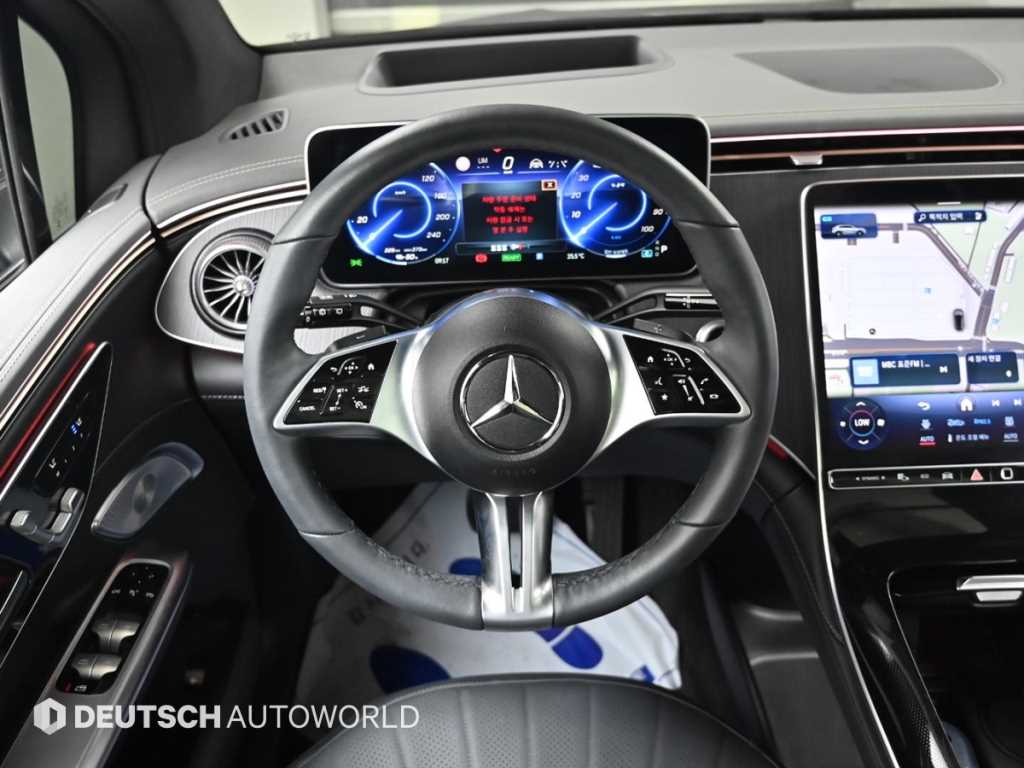Mercedes-Benz EQE — photo 13