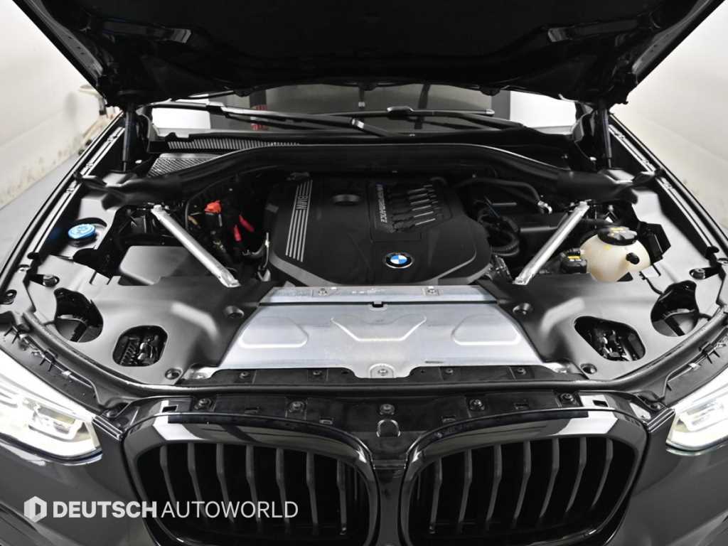 BMW X3 — photo 06