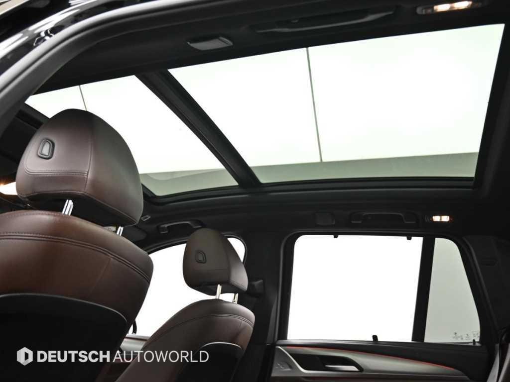 BMW X3 — photo 18