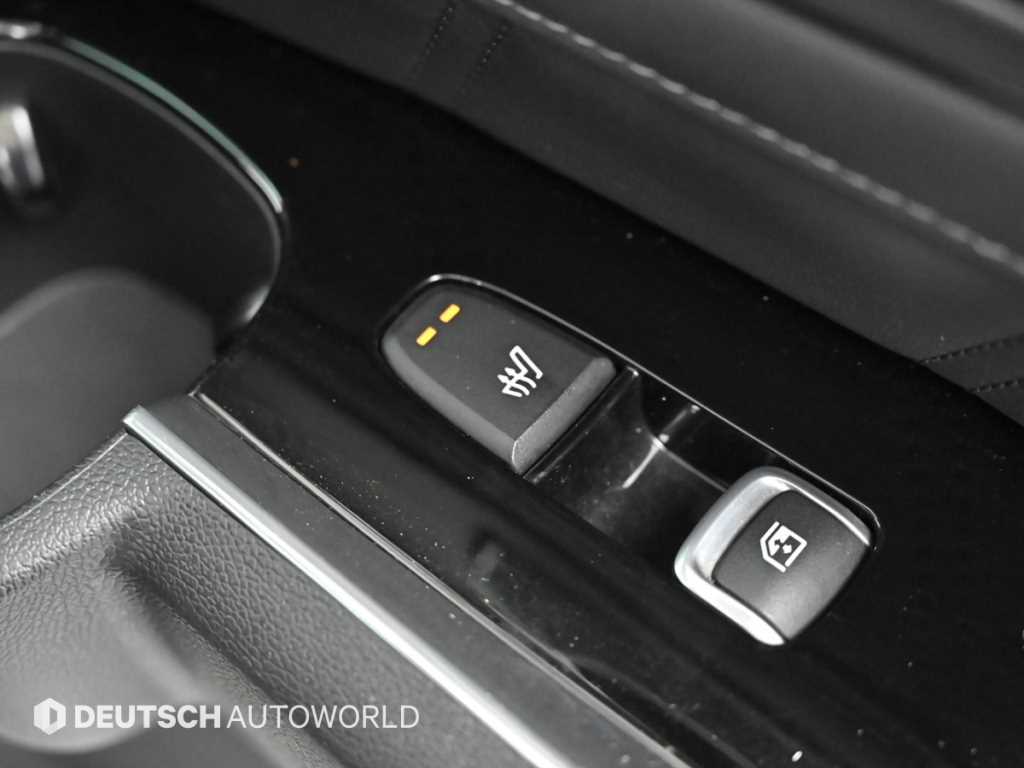 Kia Sorento — photo 16