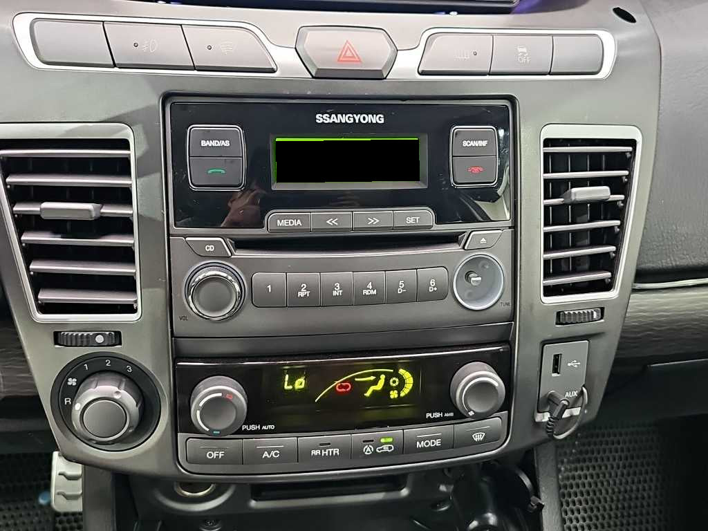 KGM KORANDO — photo 10