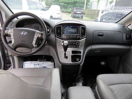 Hyundai Starex — photo 07