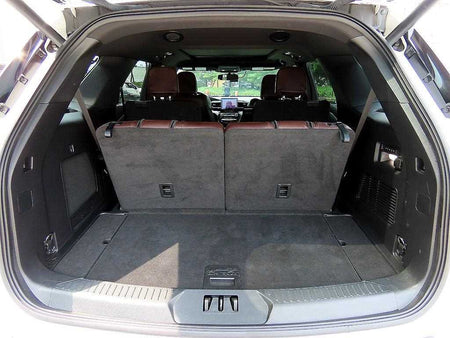 Ford Explorer — photo 17