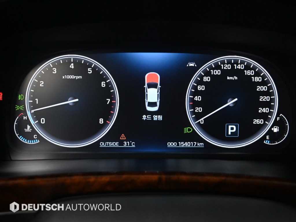 Hyundai Equus — photo 08