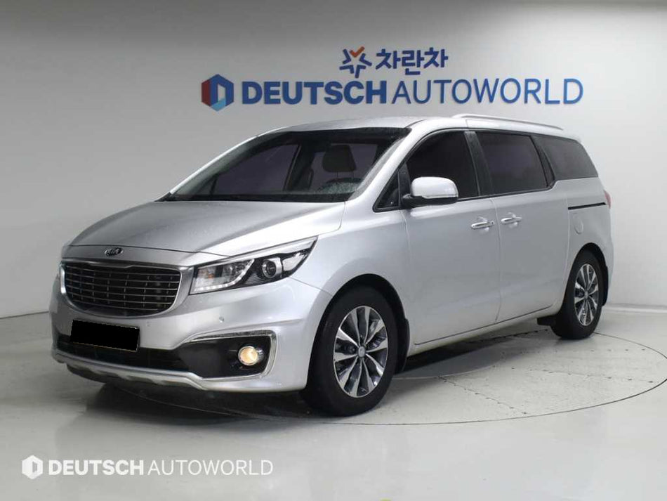 Kia Carnival — photo 01