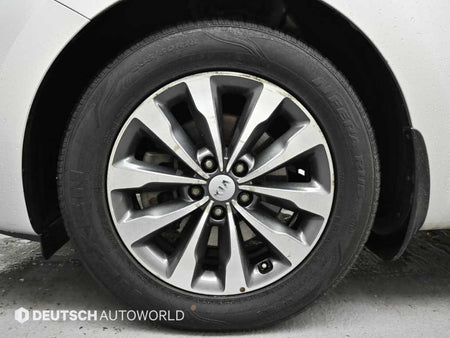 Kia Carnival — photo 05