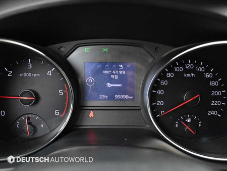 Kia Carnival — photo 08