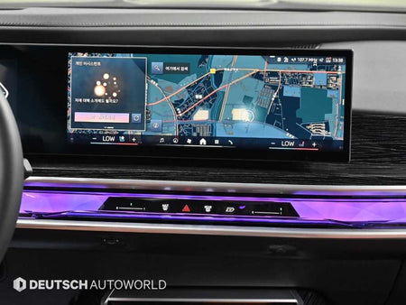 BMW 7-Series — photo 14