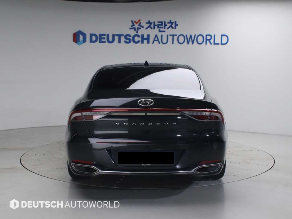 Hyundai Grandeur — photo 04