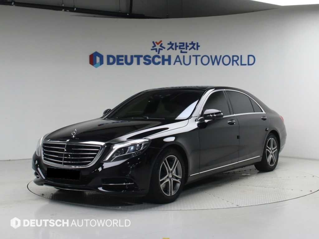 Mercedes-Benz S-Class — photo 01