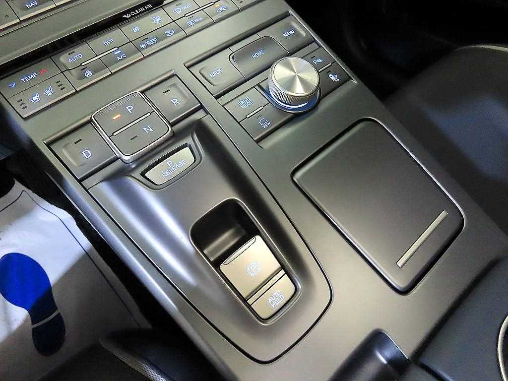 Hyundai Nexo — photo 12