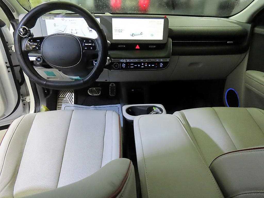 Hyundai Ioniq5 — photo 10