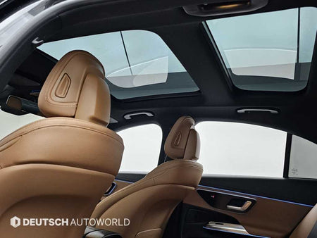 Mercedes-Benz E-Class — photo 18