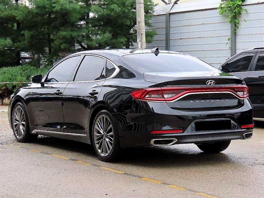 Hyundai Grandeur — photo 03