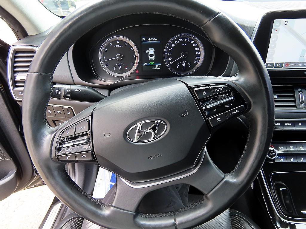 Hyundai Grandeur — photo 08