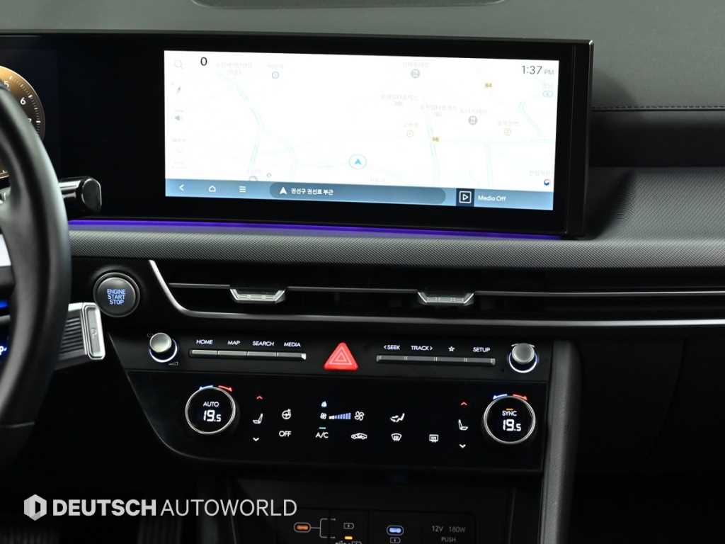 Hyundai Sonata — photo 14