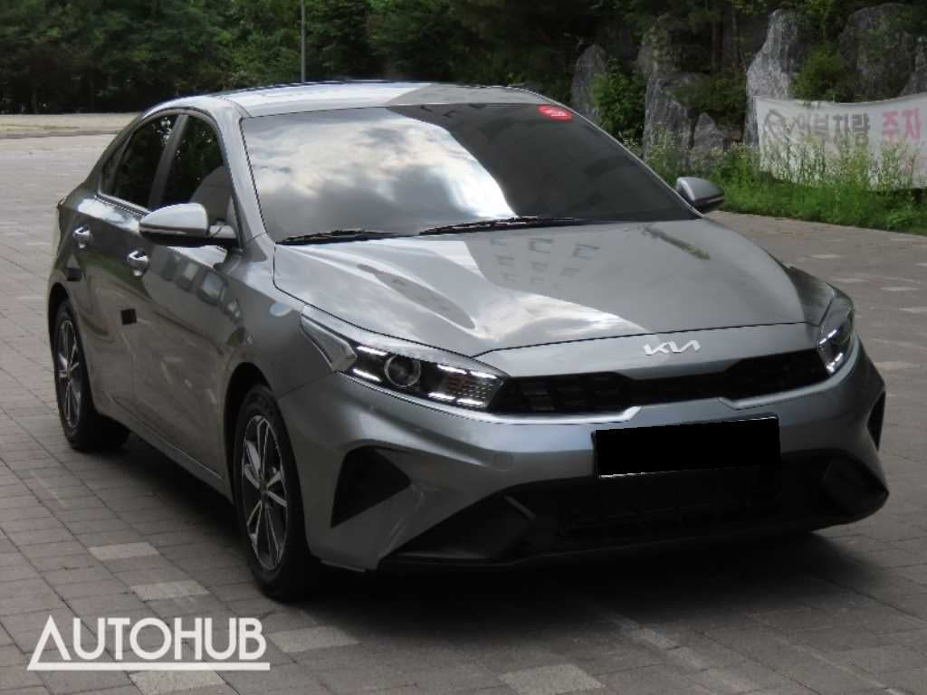 Kia K3 — photo 02