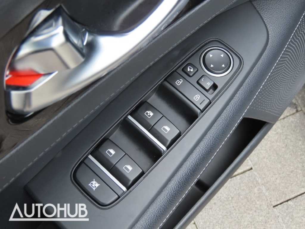 Kia K3 — photo 13