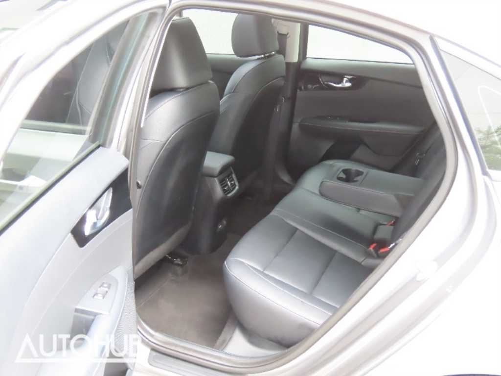 Kia K3 — photo 15