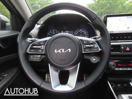 Kia K3 — photo 17